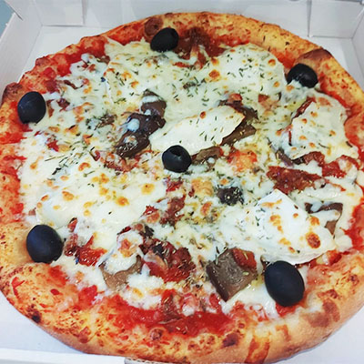 la-veggie-pizza